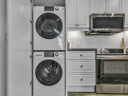 B-299 Davenport Rd, Toronto, ON - Indoor Photo Showing Laundry Room