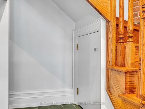 B-299 Davenport Rd, Toronto, ON - Indoor Photo Showing Other Room