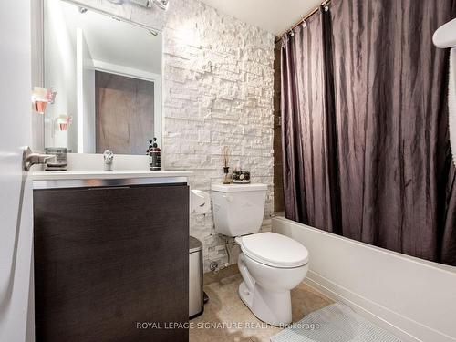 1111-150 Sudbury St, Toronto, ON - Indoor Photo Showing Bathroom