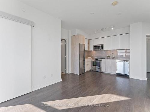 1902-30 Ordnance St, Toronto, ON - Indoor Photo Showing Kitchen With Stainless Steel Kitchen