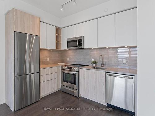 1902-30 Ordnance St, Toronto, ON - Indoor Photo Showing Kitchen With Stainless Steel Kitchen With Upgraded Kitchen