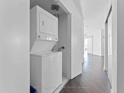 1902-30 Ordnance St, Toronto, ON - Indoor Photo Showing Laundry Room