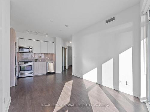 1902-30 Ordnance St, Toronto, ON - Indoor Photo Showing Kitchen