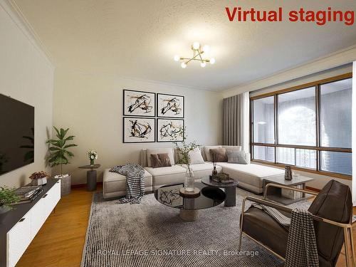 570 Louis Dr, Mississauga, ON - Indoor Photo Showing Living Room