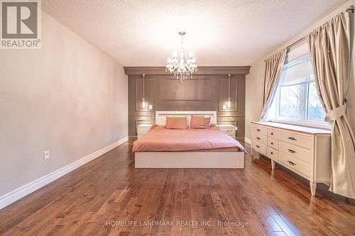 167 Darren Avenue, Whitby, ON - Indoor Photo Showing Bedroom