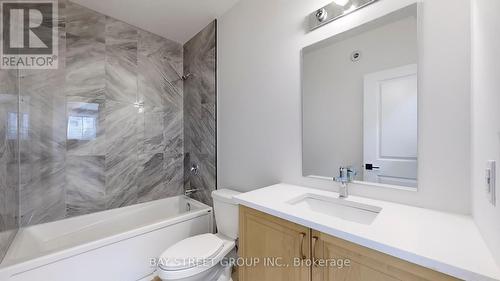 16 - 242 Mount Pleasant Street, Brantford, ON - Indoor Photo Showing Bathroom