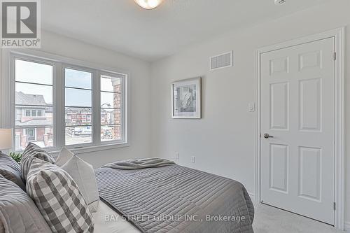 91 Bayardo Drive, Oshawa, ON - Indoor Photo Showing Bedroom