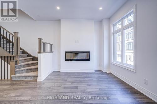 22 - 270 Melody Common, Oakville, ON - Indoor Photo Showing Other Room With Fireplace