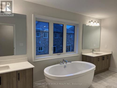 41 Bostock Drive, Georgina, ON - Indoor Photo Showing Bathroom