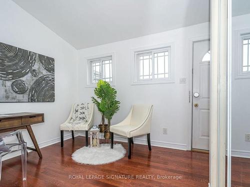 181 Earlscourt Ave, Toronto, ON - Indoor Photo Showing Other Room