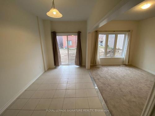 96 Baker St, Thorold, ON - Indoor Photo Showing Other Room