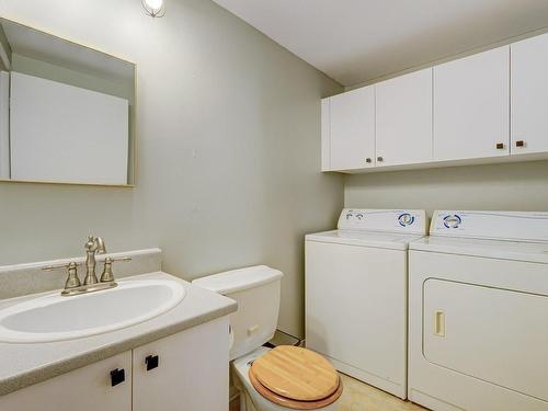 Salle Ã  manger - 1203 Rue St-Joseph, Chambly, QC - Indoor Photo Showing Laundry Room