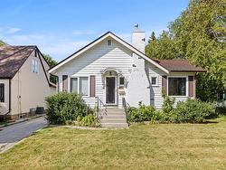 301 Kingston CR  Winnipeg, MB R2M 0T5