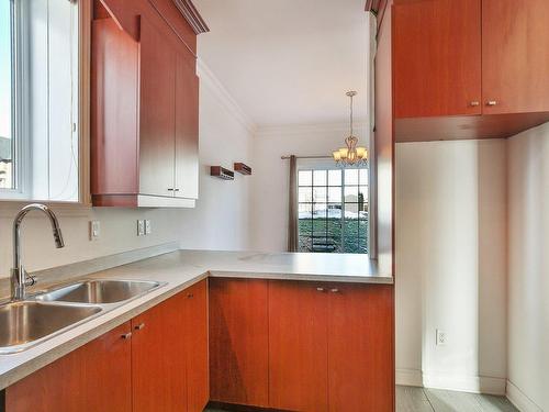 Kitchen - 556 Rue Bernard, Marieville, QC - Indoor Photo Showing Kitchen With Double Sink