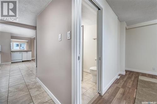 1317 Connaught Avenue, Moose Jaw, SK - Indoor Photo Showing Other Room