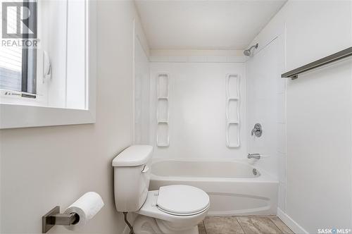 1317 Connaught Avenue, Moose Jaw, SK - Indoor Photo Showing Bathroom