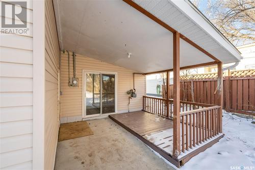 1317 Connaught Avenue, Moose Jaw, SK - Outdoor With Exterior