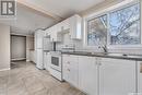 1317 Connaught Avenue, Moose Jaw, SK  - Indoor Photo Showing Kitchen With Double Sink 