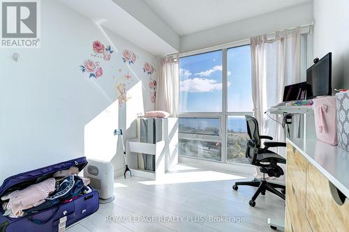 2101 - 2200 Lakeshore Boulevard, Toronto, ON - Indoor Photo Showing Bedroom