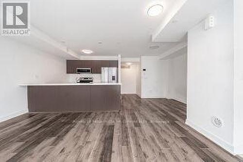 21 - 175 Veterans Drive, Brampton, ON - Indoor Photo Showing Kitchen