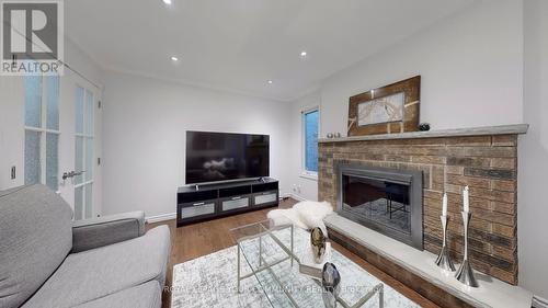 32 Mountfield Crescent, Vaughan, ON - Indoor Photo Showing Living Room With Fireplace