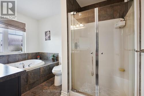 114 Mojave Crescent, Ottawa, ON - Indoor Photo Showing Bathroom