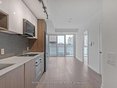 626-5 Defries St, Toronto, ON - Indoor Photo Showing Kitchen