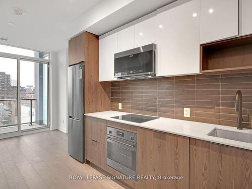 412-5 Defries St, Toronto, ON - Indoor Photo Showing Kitchen