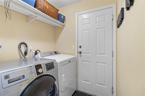 485 Hollyburn Drive, Kamloops, BC - Indoor Photo Showing Laundry Room