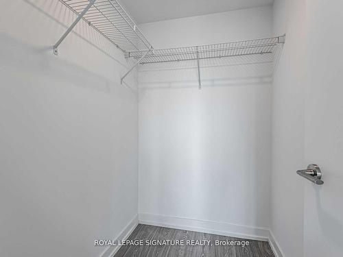 822-19 Western Battery Rd, Toronto, ON - Indoor With Storage