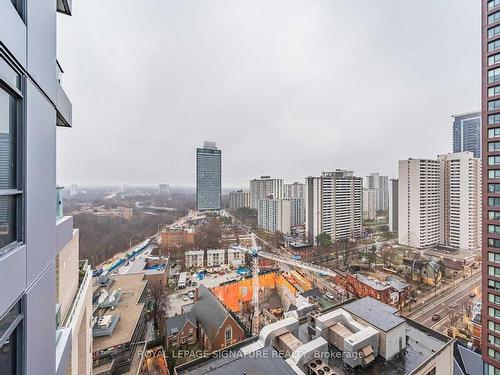 1412-395 Bloor St E, Toronto, ON - Outdoor With View