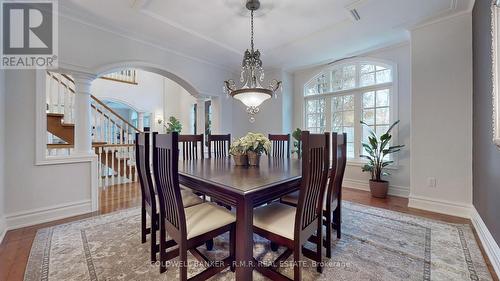 7 Deer Run, Uxbridge, ON - Indoor Photo Showing Dining Room