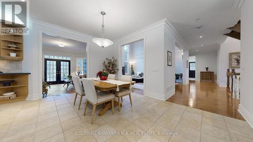 7 Deer Run, Uxbridge, ON - Indoor Photo Showing Dining Room