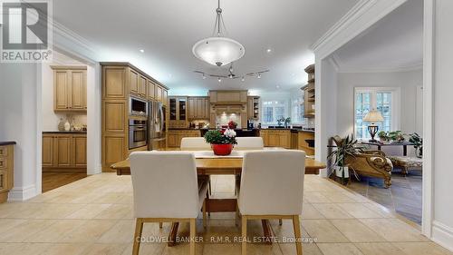 7 Deer Run, Uxbridge, ON - Indoor Photo Showing Dining Room