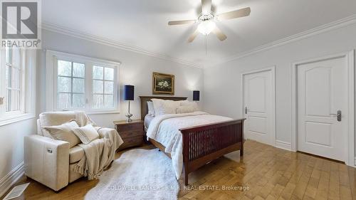 7 Deer Run, Uxbridge, ON - Indoor Photo Showing Bedroom