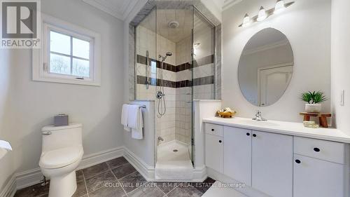 7 Deer Run, Uxbridge, ON - Indoor Photo Showing Bathroom