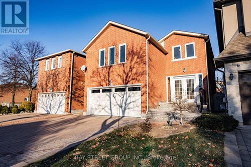 36 Pinewood Drive, Vaughan, ON - Outdoor