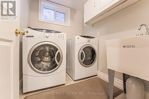 36 Pinewood Drive, Vaughan, ON - Indoor Photo Showing Laundry Room