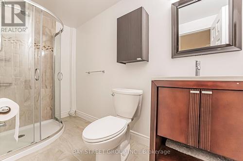 36 Pinewood Drive, Vaughan, ON - Indoor Photo Showing Bathroom