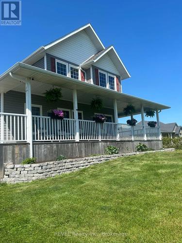 5256 Beach Road, Port Colborne (874 - Sherkston), ON - Outdoor With Deck Patio Veranda