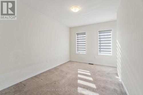 8273 Tulip Tree Drive, Niagara Falls, ON - Indoor Photo Showing Other Room