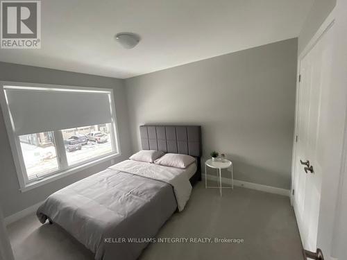 626 Rathburn Lane, Ottawa, ON - Indoor Photo Showing Bedroom