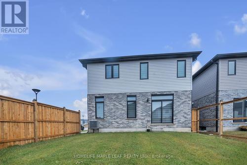 3817 Ayrshire Avenue, London, ON - Outdoor With Exterior