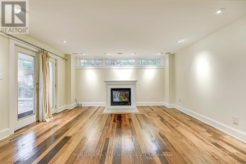 149 Balsam Drive, Oakville, ON - Indoor Photo Showing Living Room With Fireplace