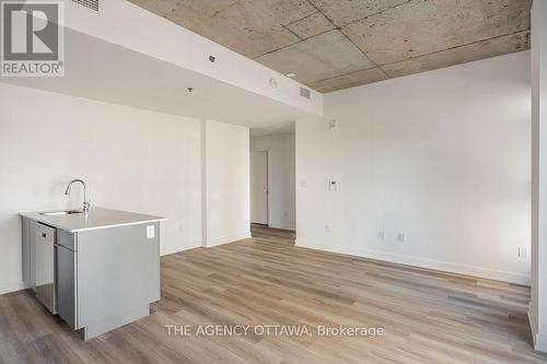 814 - 40 Archibald Street, Ottawa, ON - Indoor