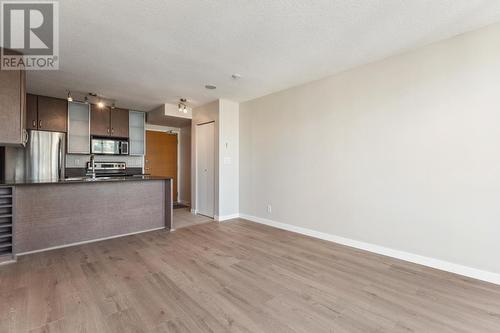 2903 928 Homer Street, Vancouver, BC - Indoor Photo Showing Kitchen