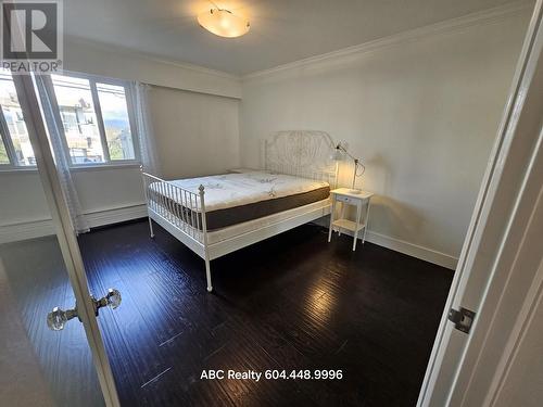 2Fl 2125 W 2Nd Avenue, Vancouver, BC - Indoor Photo Showing Bedroom