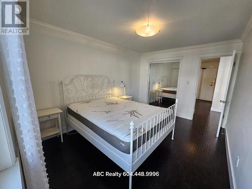 2Fl 2125 W 2Nd Avenue, Vancouver, BC - Indoor Photo Showing Bedroom