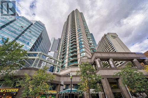 3402 - 38 Elm Street, Toronto, ON - Outdoor With Facade