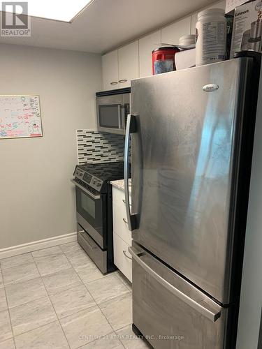 3402 - 38 Elm Street, Toronto, ON - Indoor Photo Showing Kitchen With Stainless Steel Kitchen